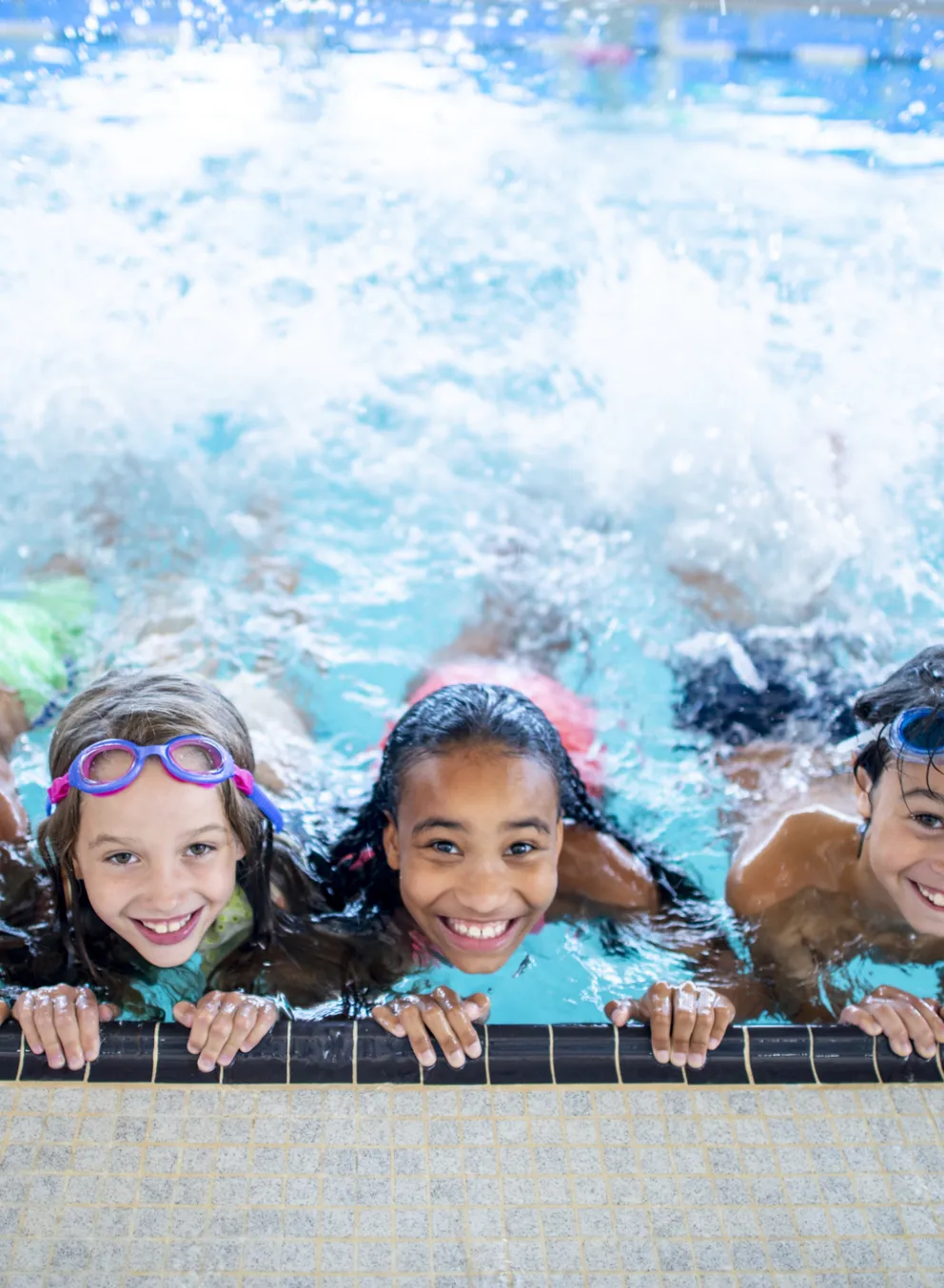 kids in swimming pool