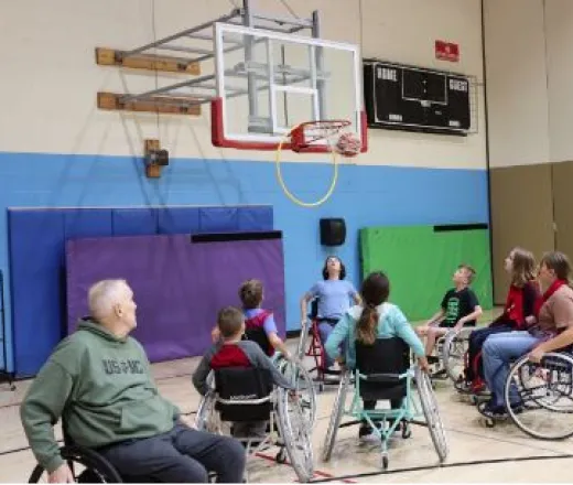 veterans try wheelchair basketball